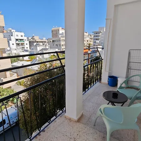 Center Spacious Apartment